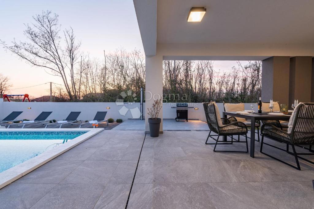 Casa Privlaka, 220m2