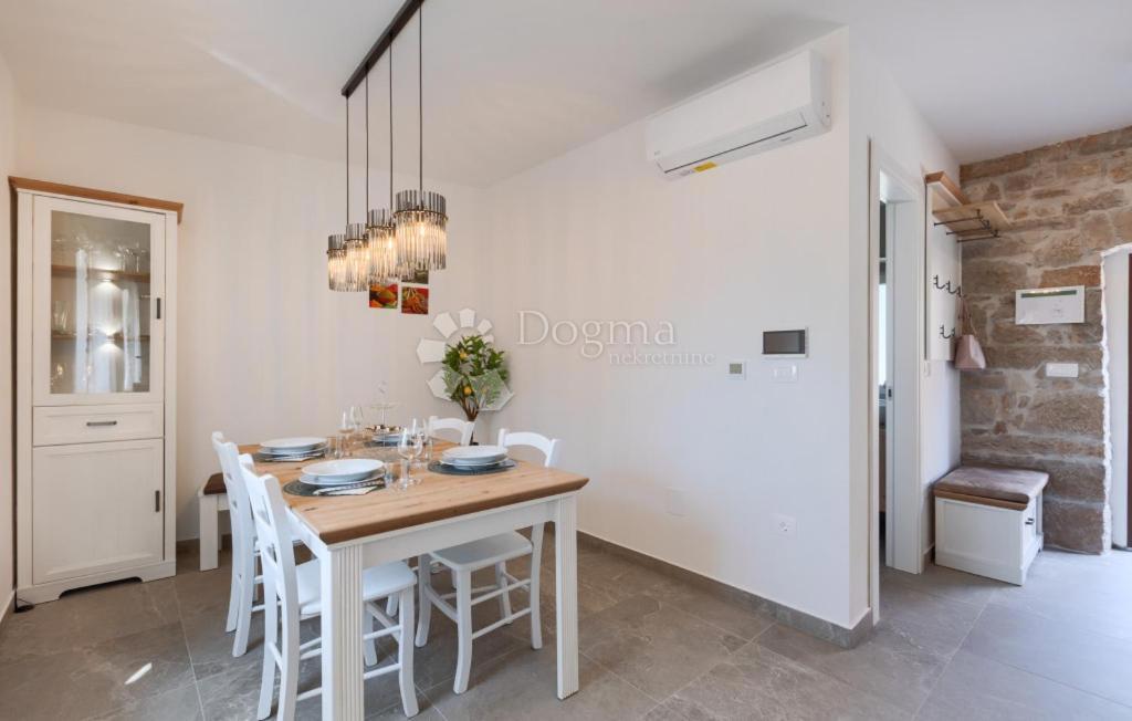 Casa Višnjan, 108m2