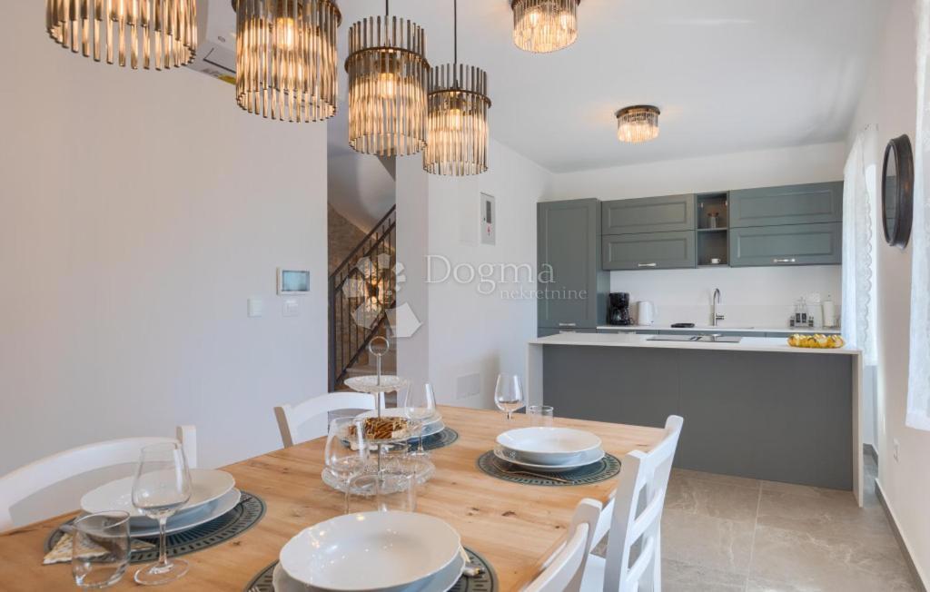 Casa Višnjan, 108m2