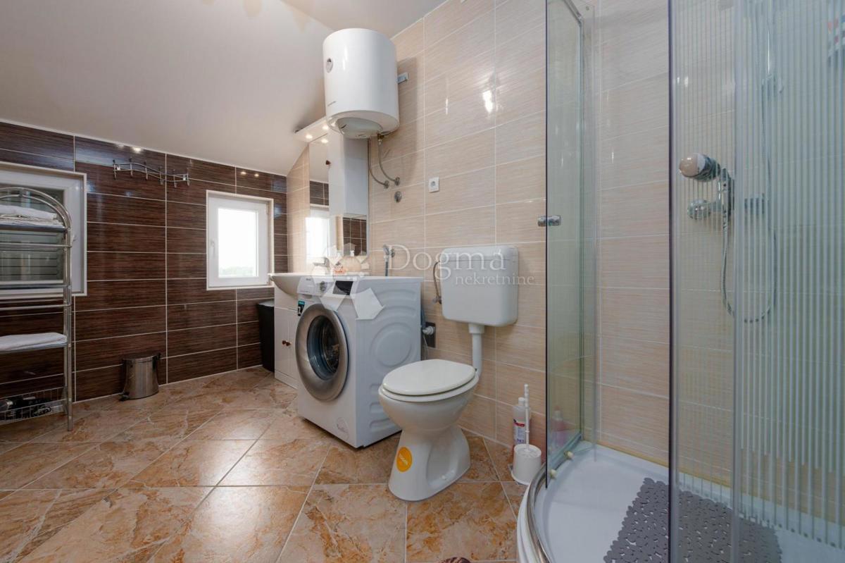 Casa Donje Biljane, Benkovac, 1.600m2