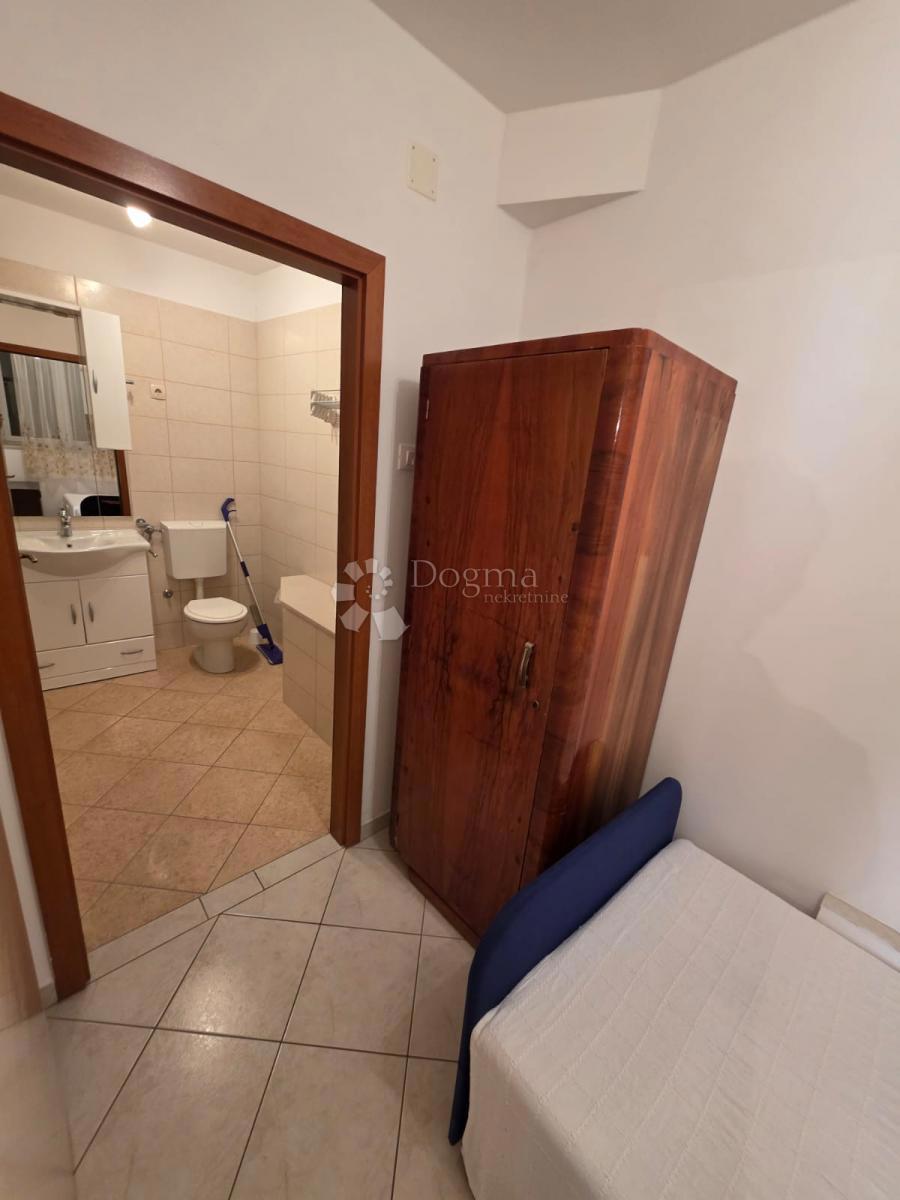 ŠIBENIK - 2 CASE IN CENTRO CITTÀ! OTTIMA OCCASIONE