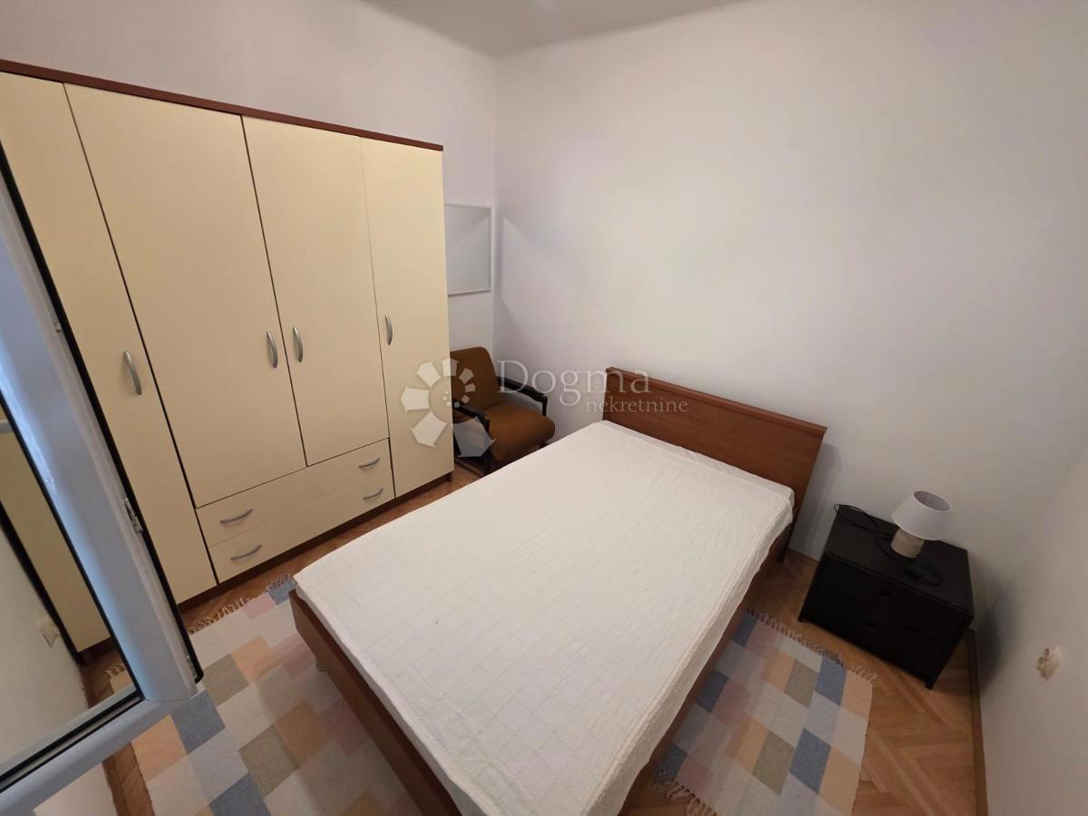 ŠIBENIK - 2 CASE IN CENTRO CITTÀ! OTTIMA OCCASIONE