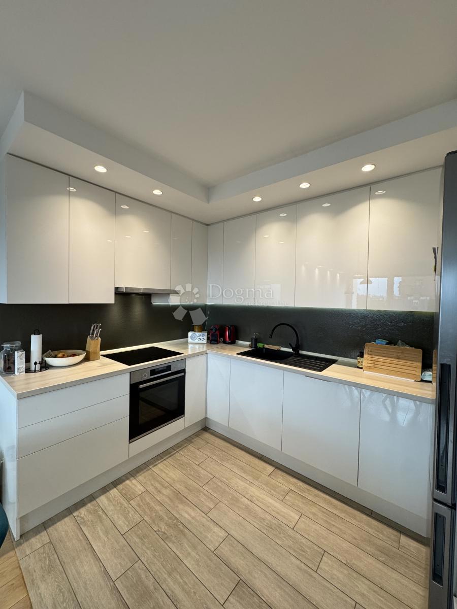 Allogio Travno, Novi Zagreb - Istok, 82,20m2