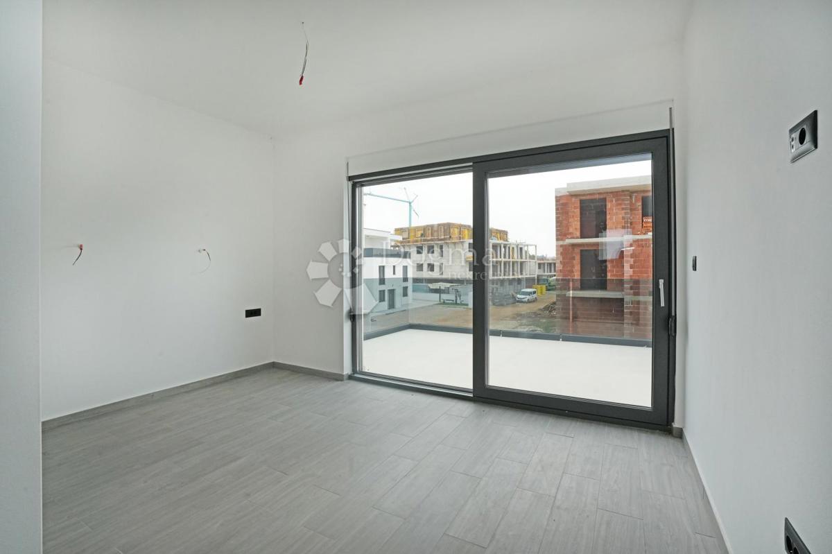 VILLA MODERNA DI NUOVA COSTRUZIONE