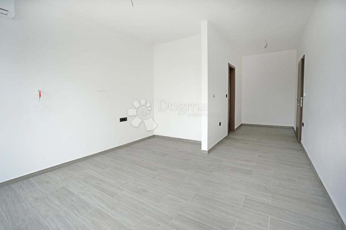 VILLA MODERNA DI NUOVA COSTRUZIONE