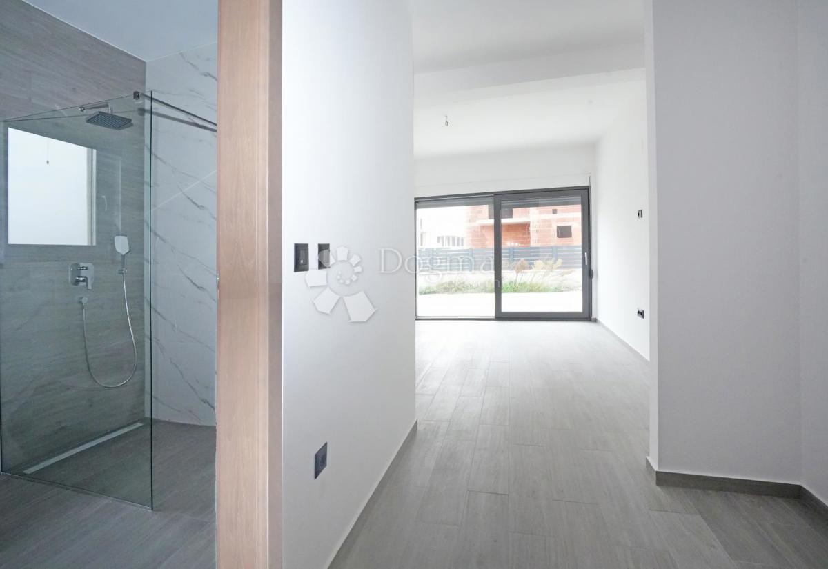 VILLA MODERNA DI NUOVA COSTRUZIONE