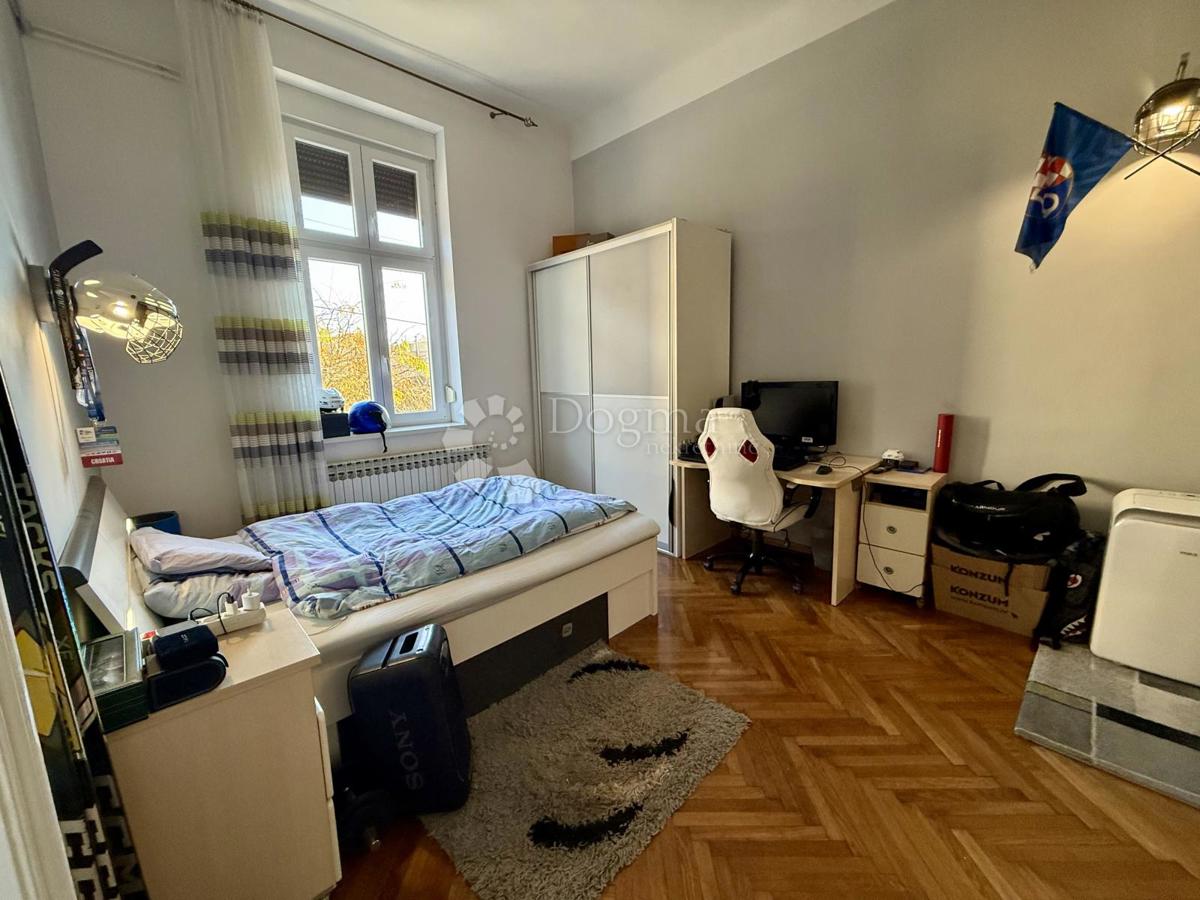 Una gemma civica a Kaptol