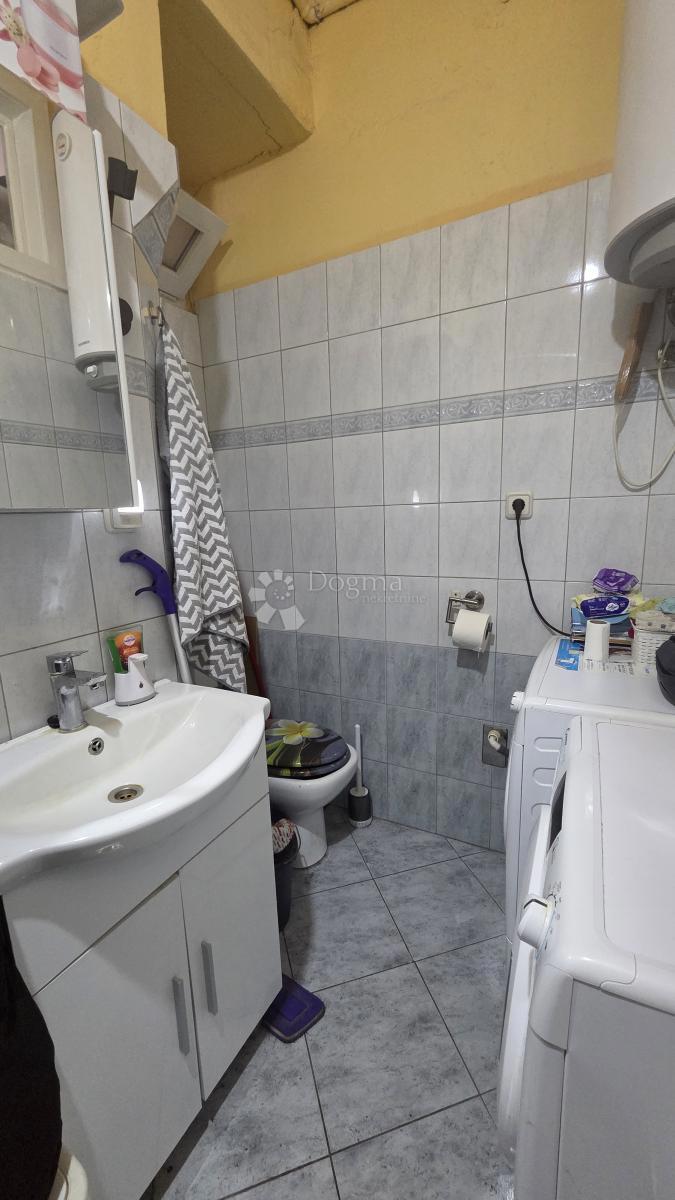 Allogio Centar, Rijeka, 65,55m2