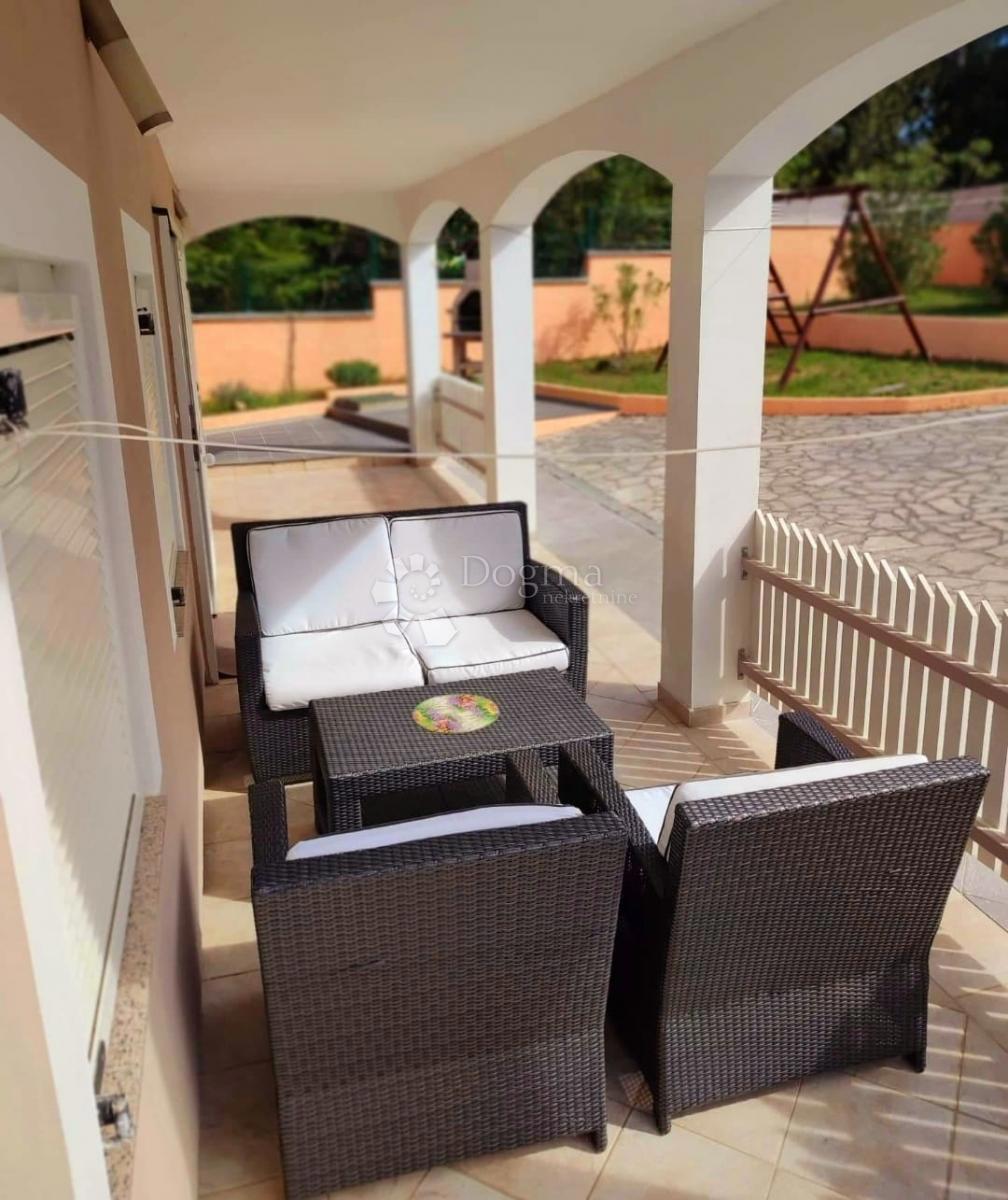 Casa Duga Uvala, Marčana, 409m2