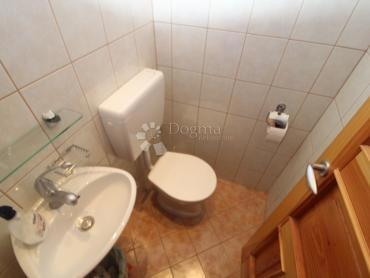 Allogio Crikvenica, 82m2