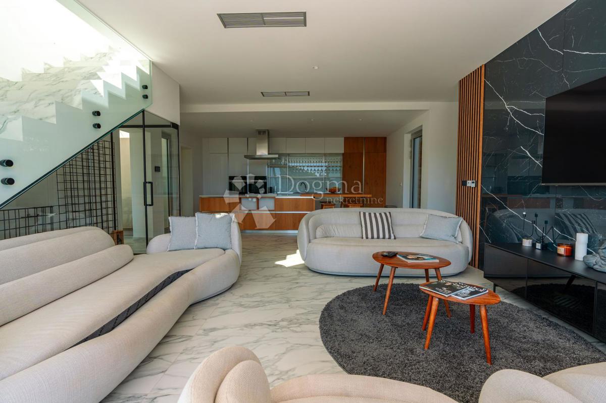 Casa Žrnovo, Korčula, 360m2