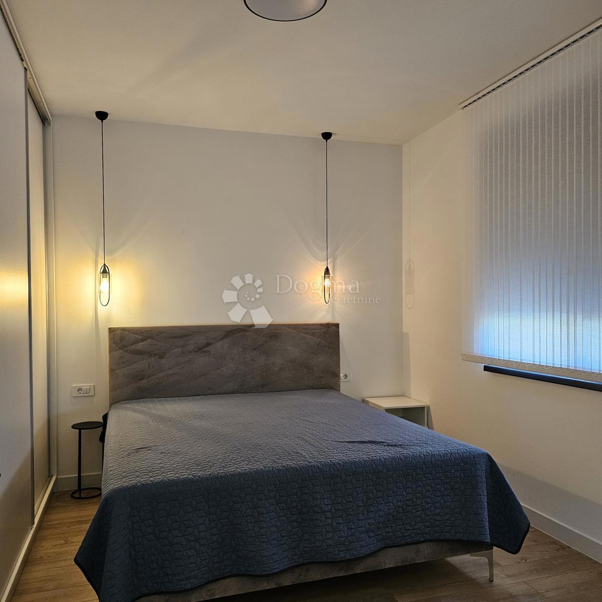 Casa Cvjetno naselje, Osijek, 150m2