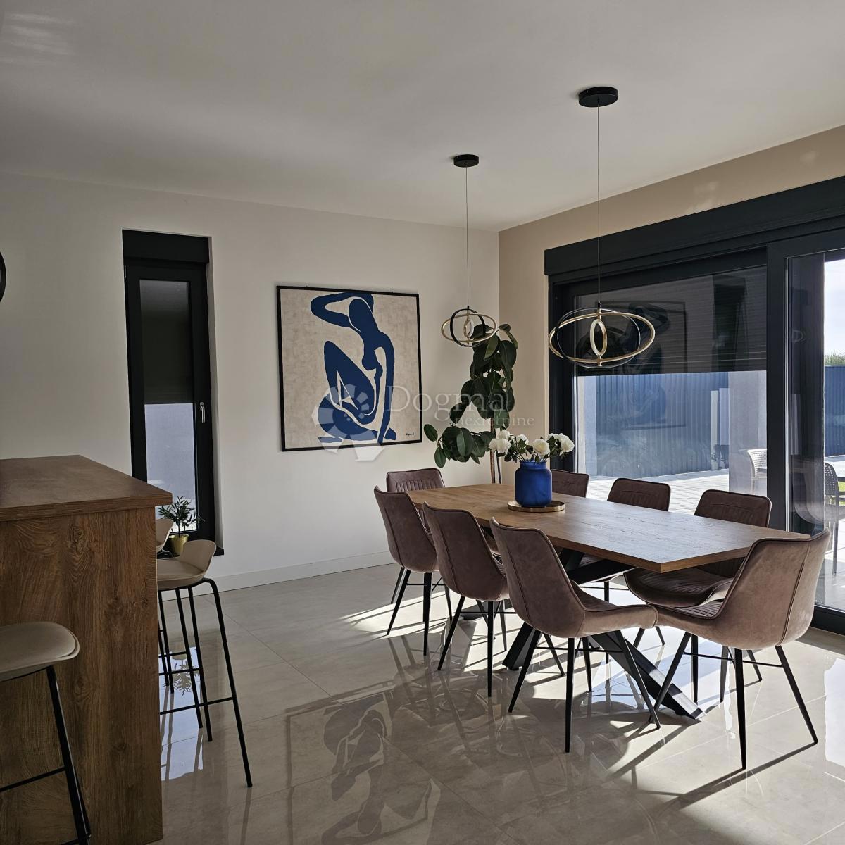 Casa Cvjetno naselje, Osijek, 150m2