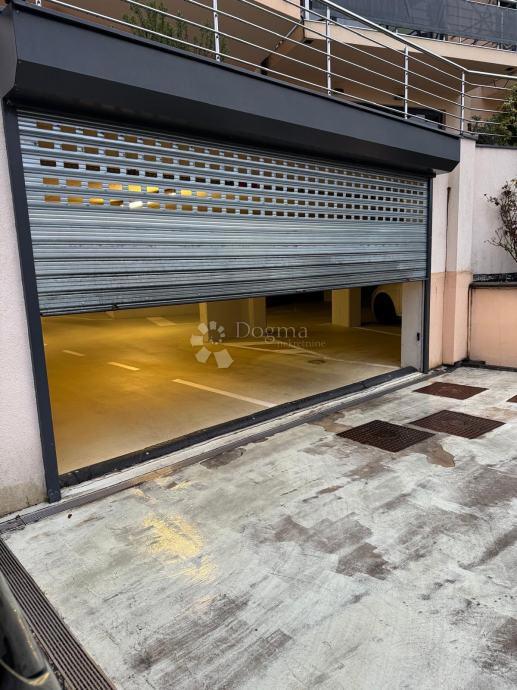 Garage Opatija - Centar, Opatija, 25m2