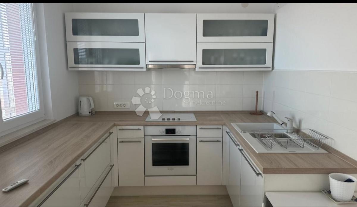 Allogio Branimirova Obala, Zadar, 50m2