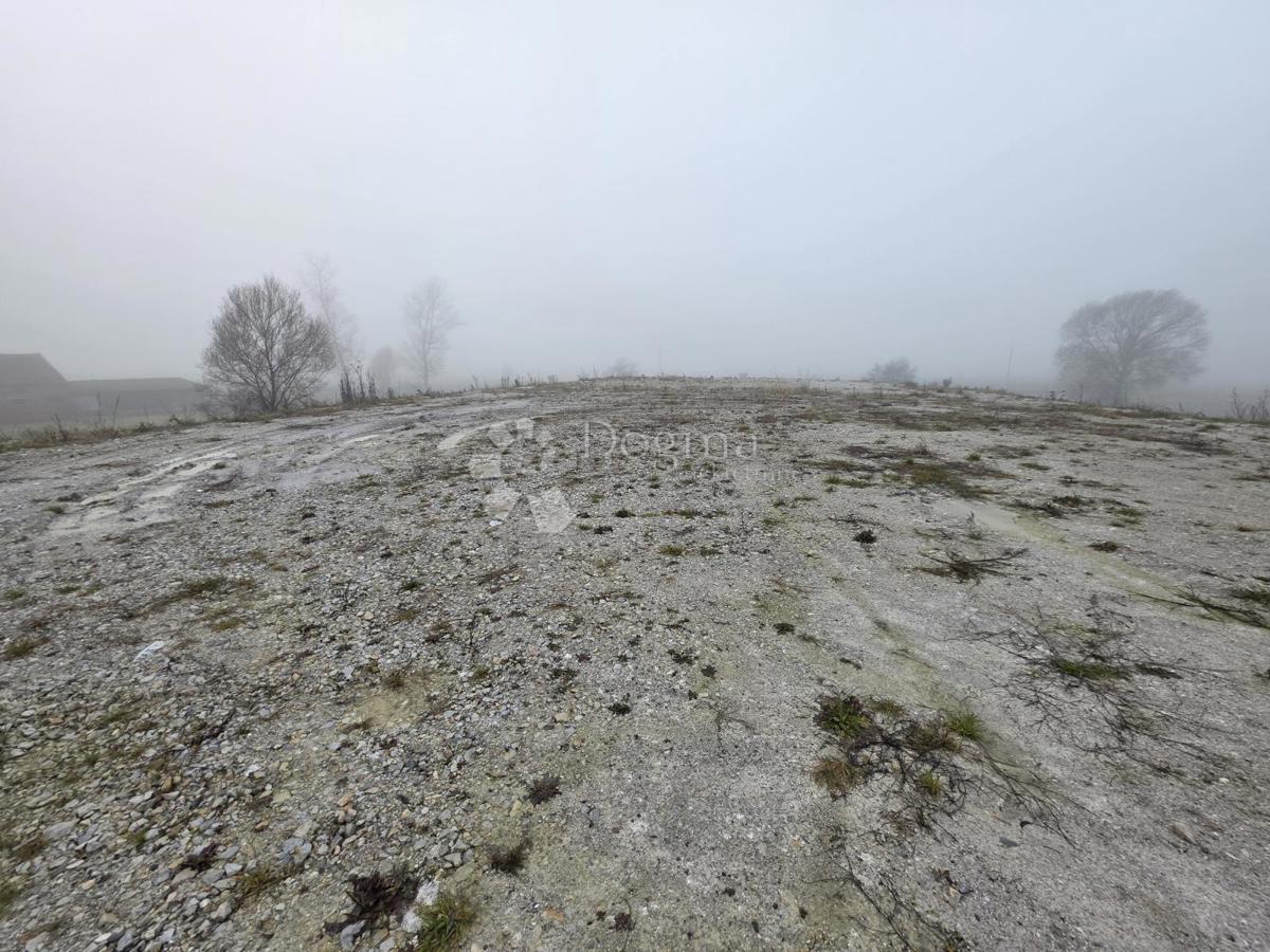 Terreno edificabile Zlatar, 2.279m2