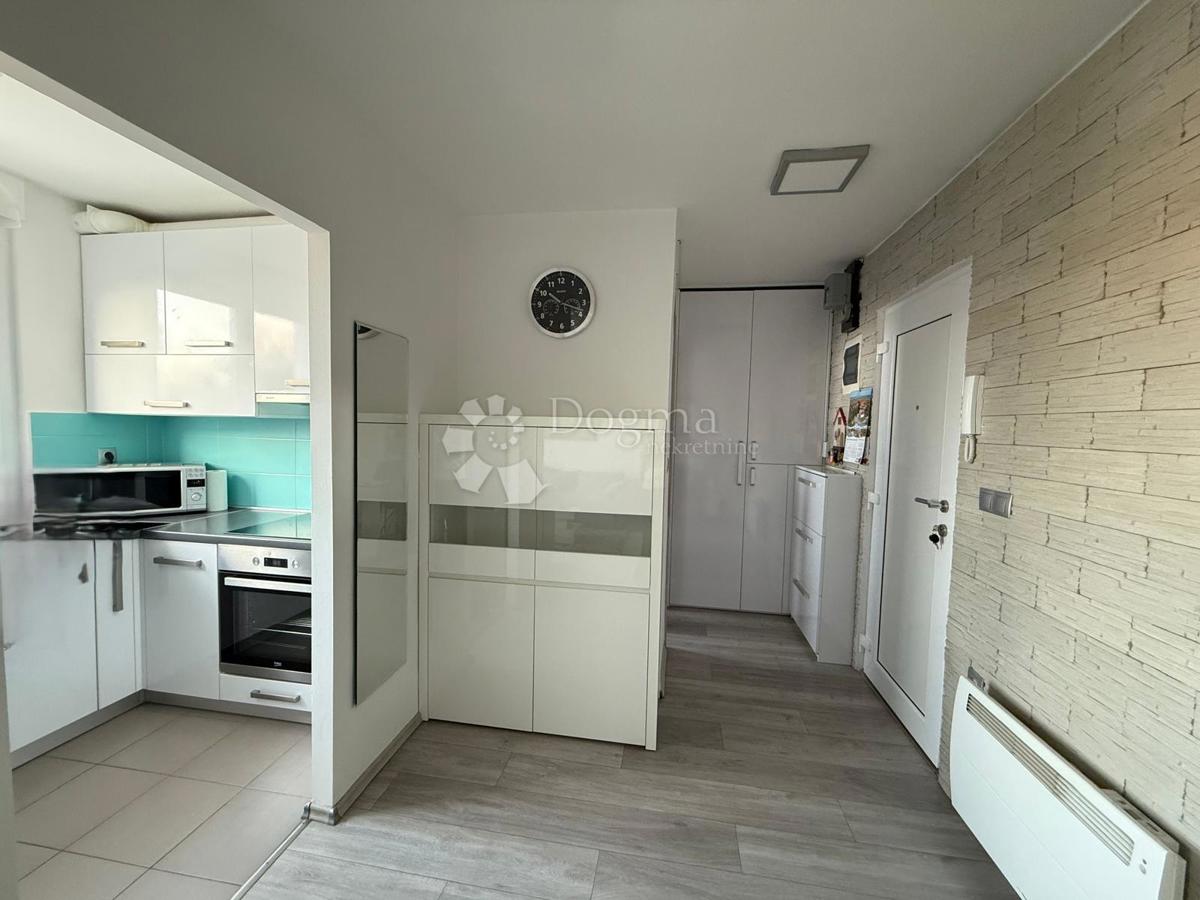 Allogio Banfica, Varaždin, 41,82m2