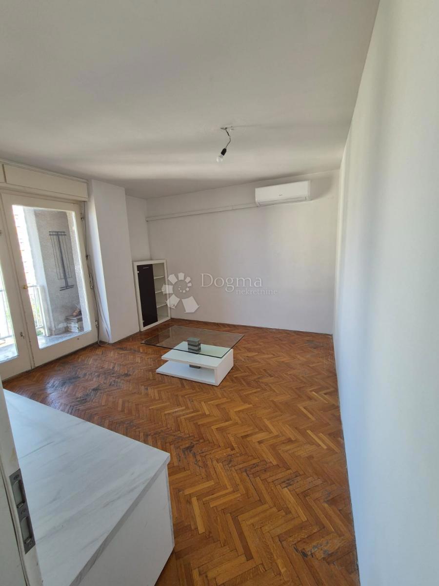 Allogio Krimeja, Rijeka, 80,50m2