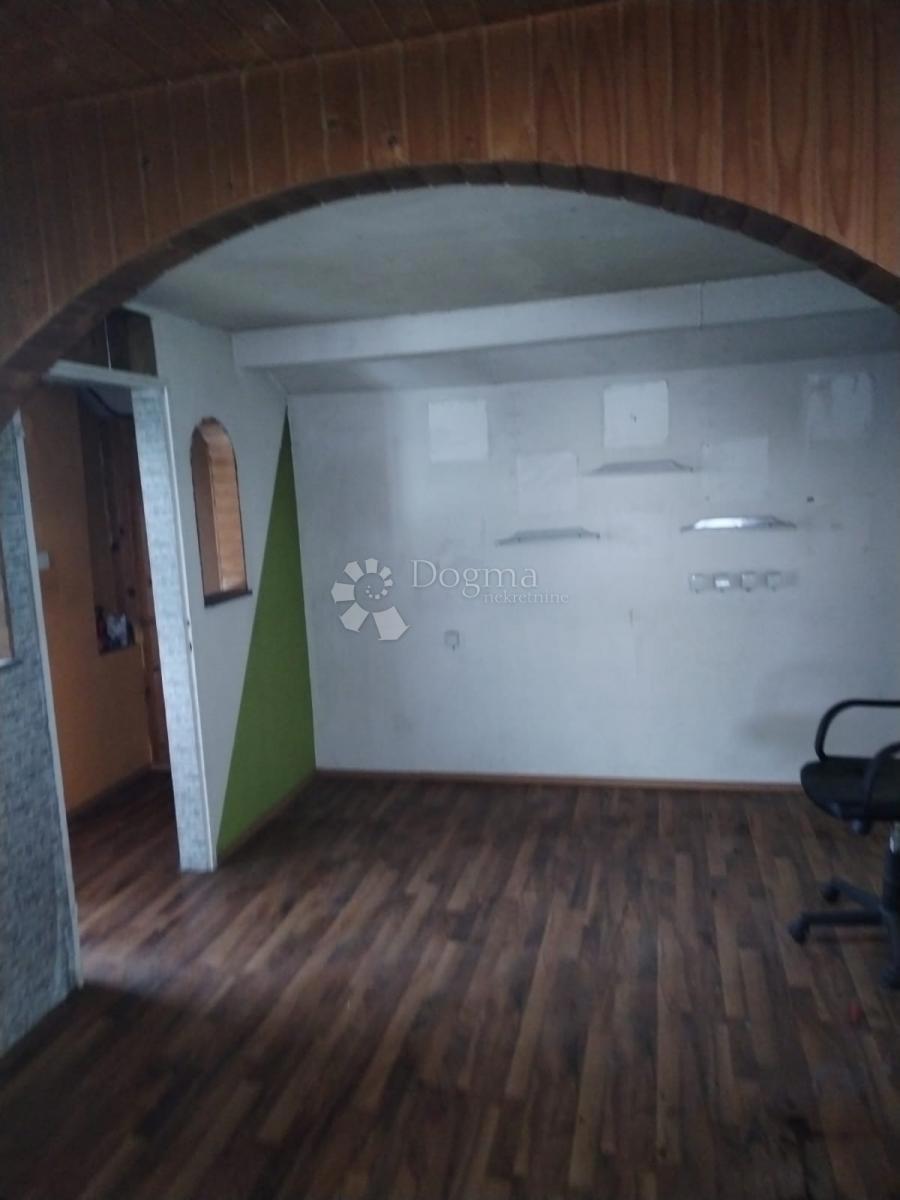 Casa Centar Ivanić-Grad, Ivanić-Grad, 210m2