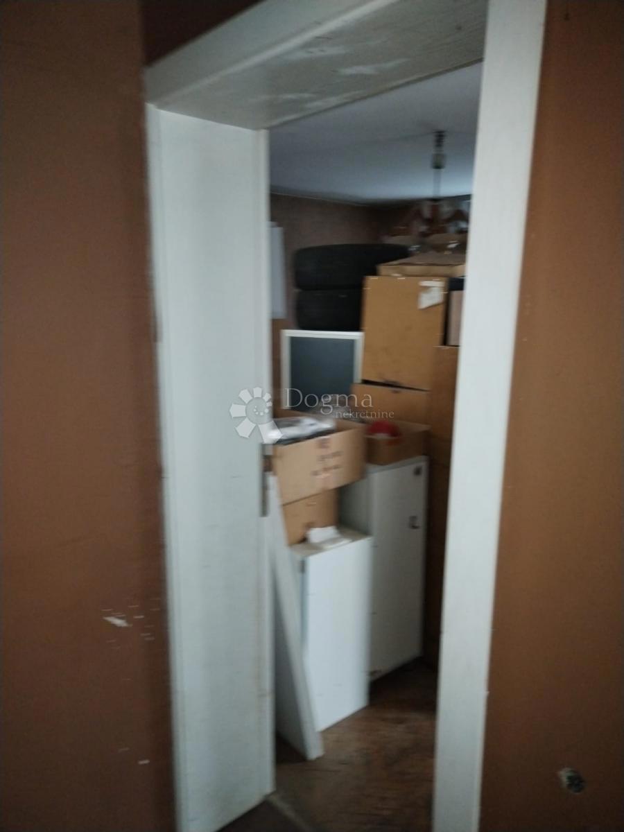 Casa Centar Ivanić-Grad, Ivanić-Grad, 210m2