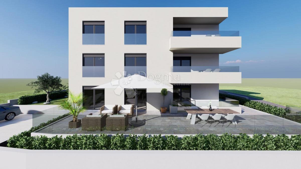 Appartamento Rovanjska, Jasenice, 81m2