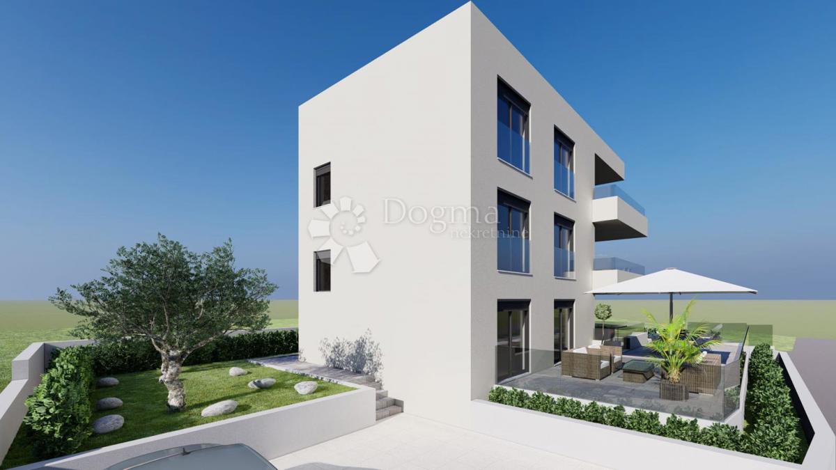 Appartamento Rovanjska, Jasenice, 81m2