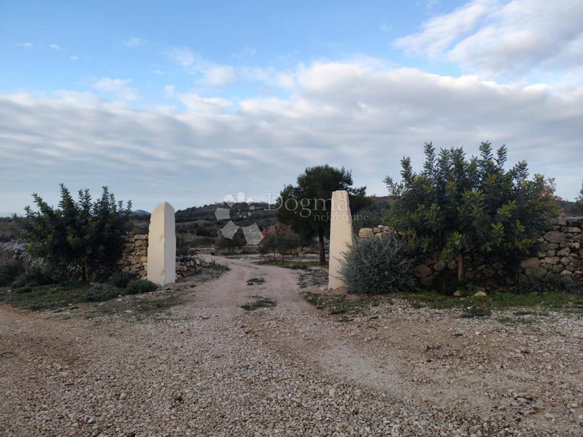 Terreno edificabile Zaton, Šibenik - Okolica, 30.000m2