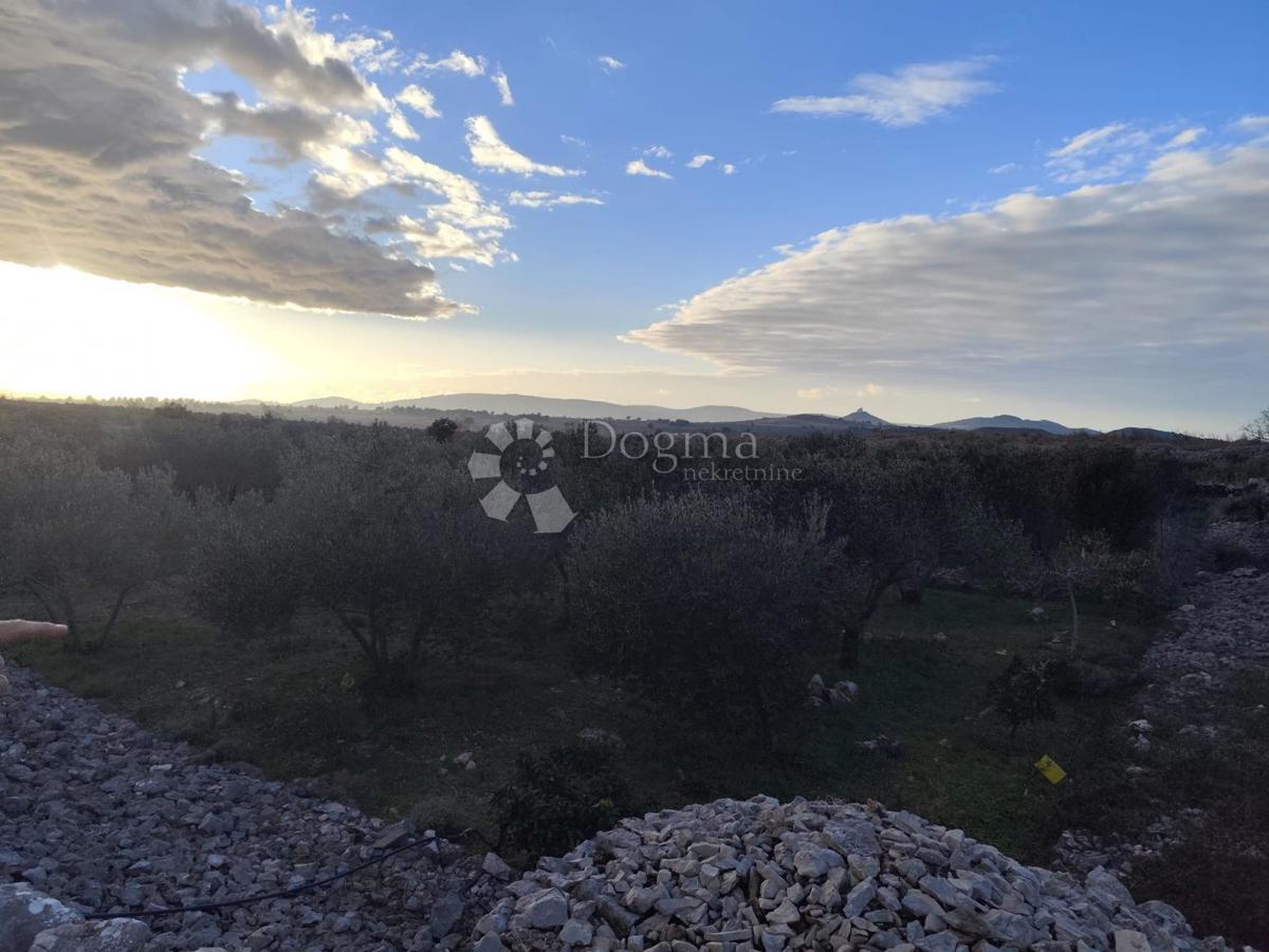 Terreno edificabile Zaton, Šibenik - Okolica, 30.000m2