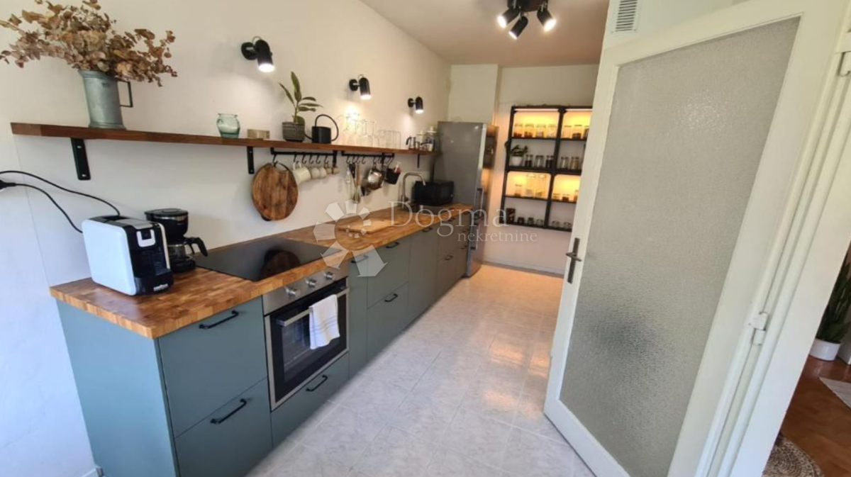 Allogio Dobri, Split, 54m2