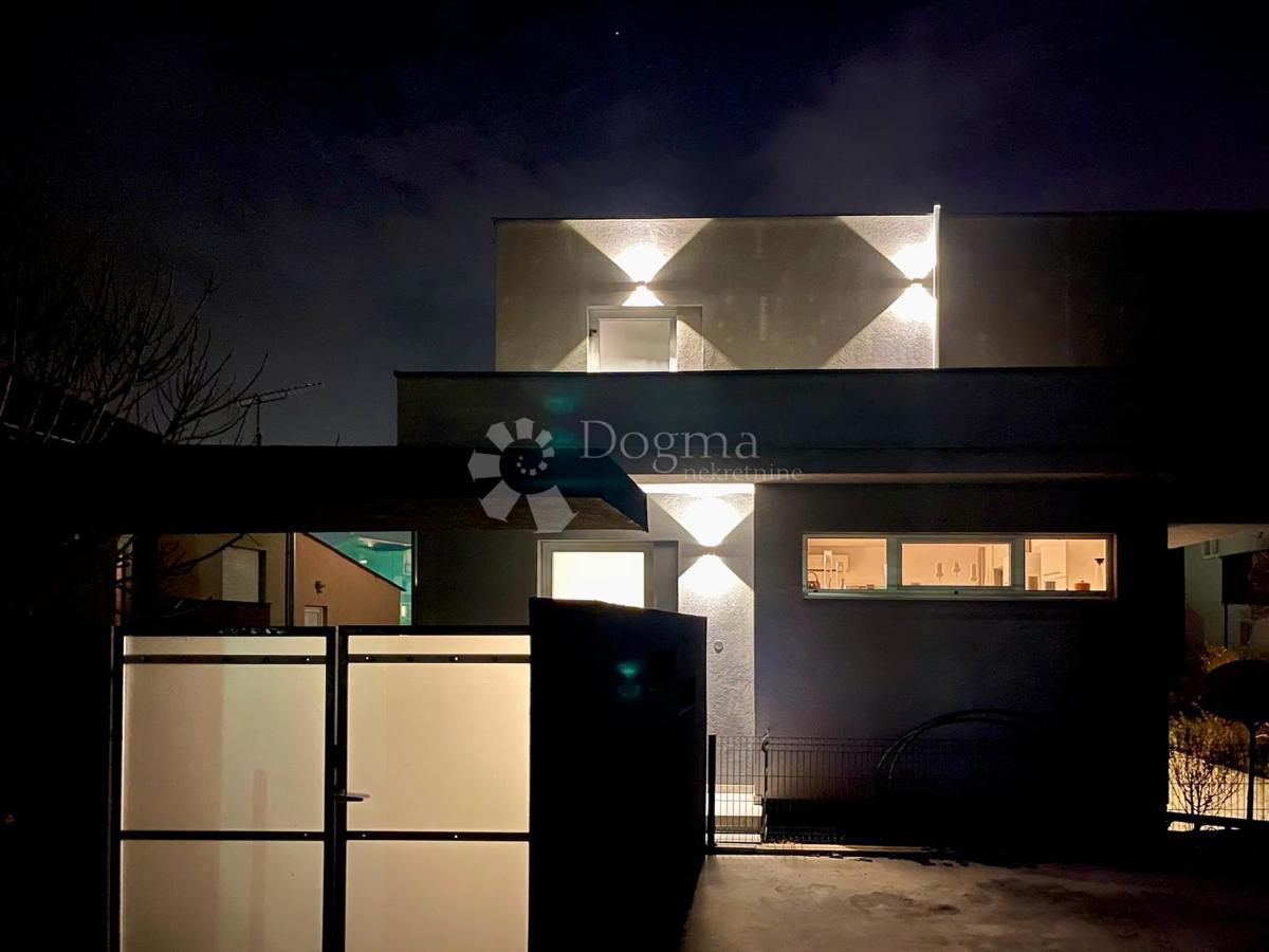 Casa Novi Bokanjac, Zadar, 450m2