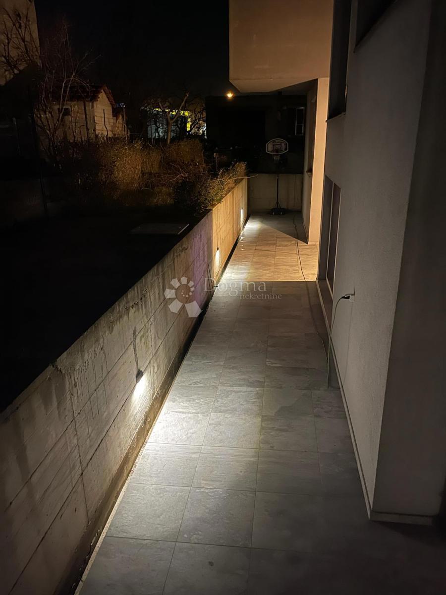 Casa Novi Bokanjac, Zadar, 450m2