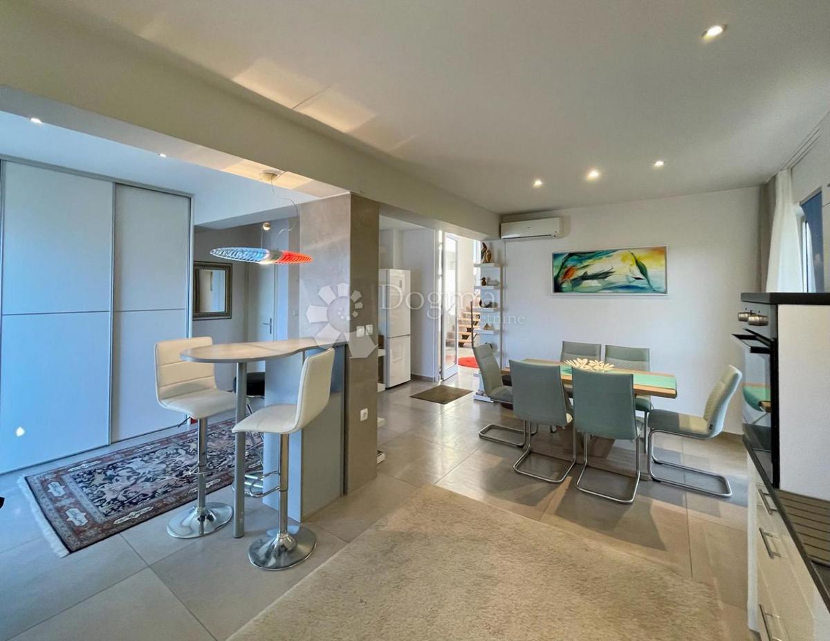 Casa Novi Bokanjac, Zadar, 450m2