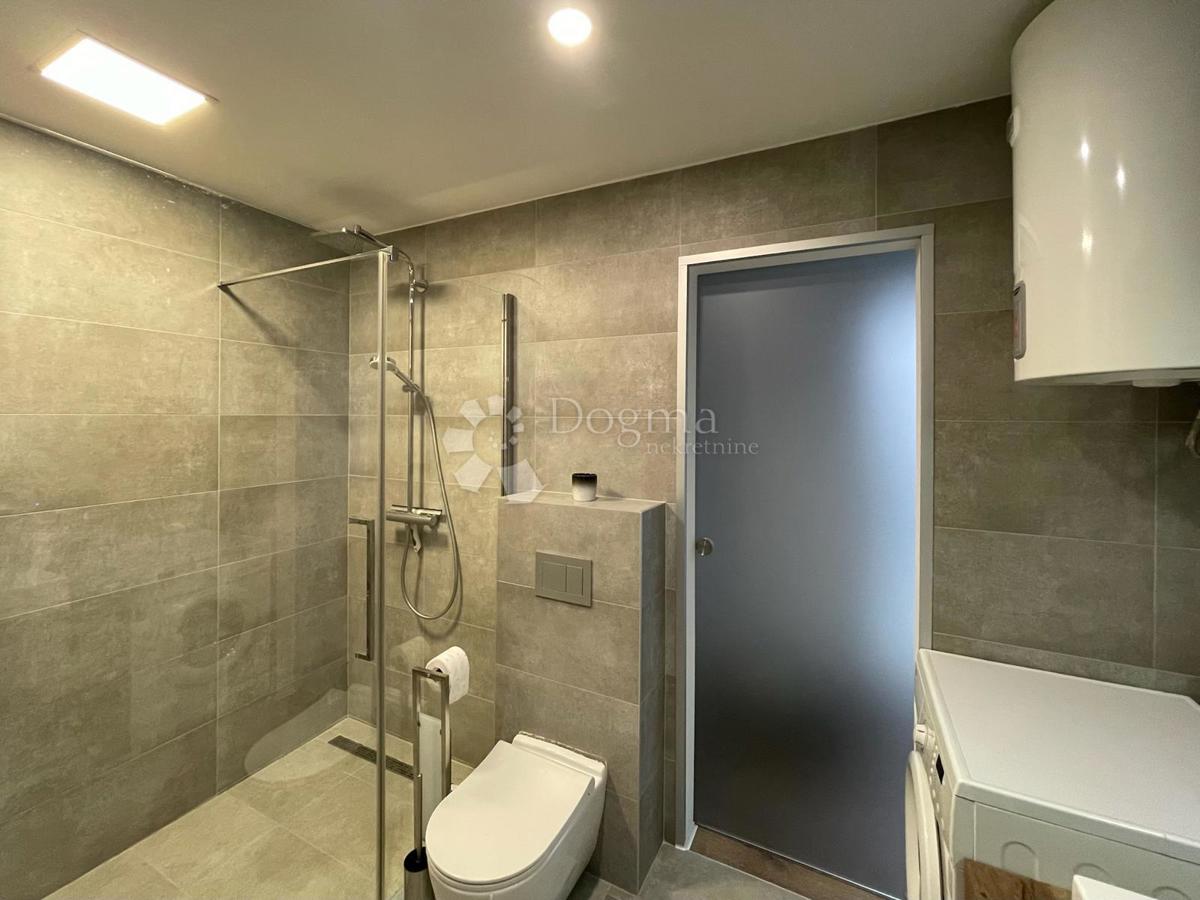 Casa Novi Bokanjac, Zadar, 450m2