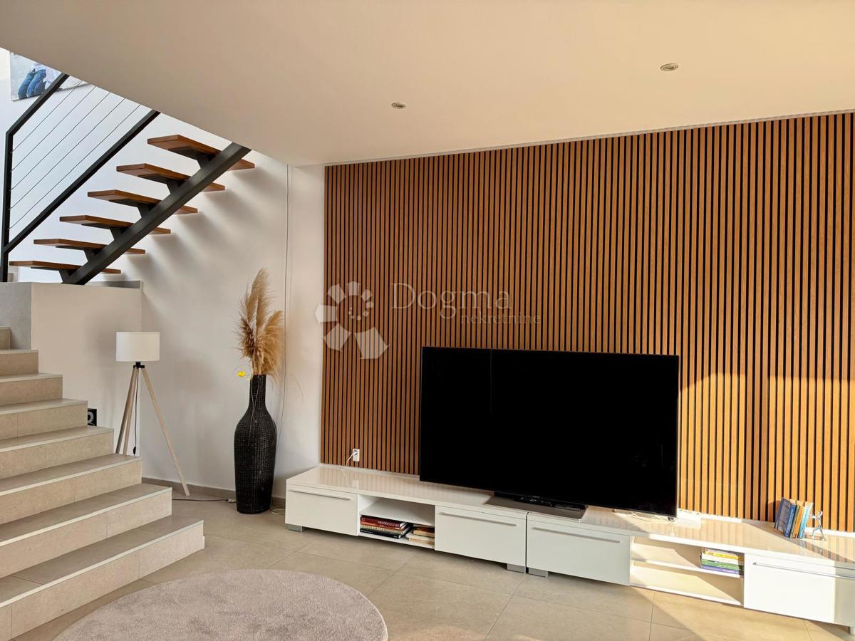 Casa Novi Bokanjac, Zadar, 450m2