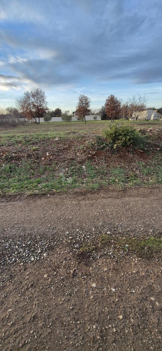 Terreno edificabile Loborika, Marčana, 703m2