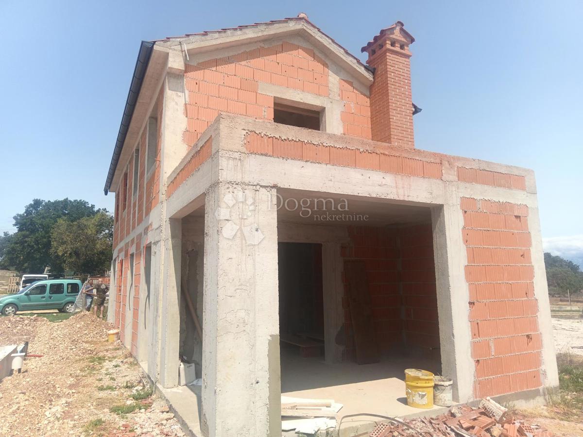 Casa Ninski Stanovi, Nin, 130m2