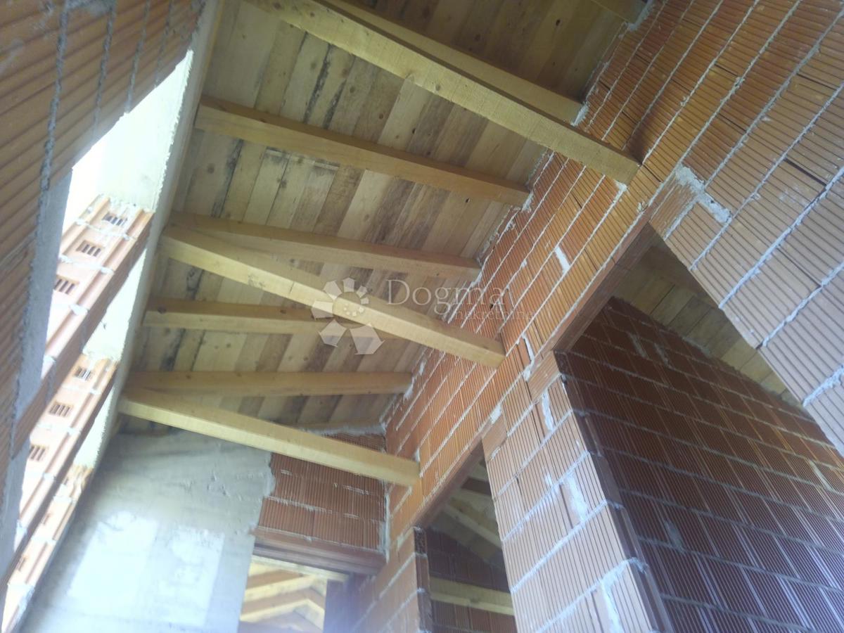 Casa Ninski Stanovi, Nin, 130m2