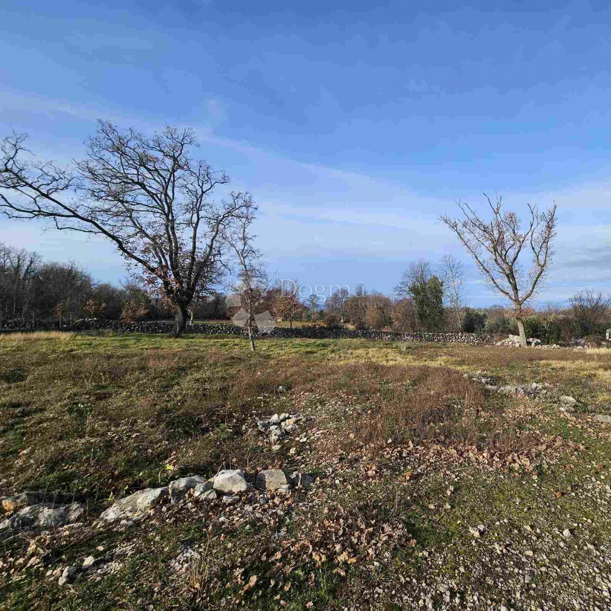 Terreno edificabile Sveti Anton, Malinska-Dubašnica, 609m2