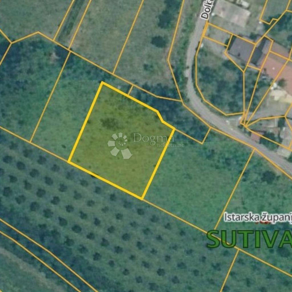 Terreno edificabile Sutivanac, Barban, 1.045m2