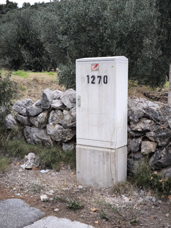 Terreno edificabile Seget Vranjica, Seget, 804m2