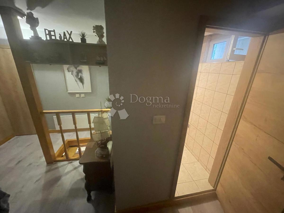 Casa Jesenice, Dugi Rat, 200m2