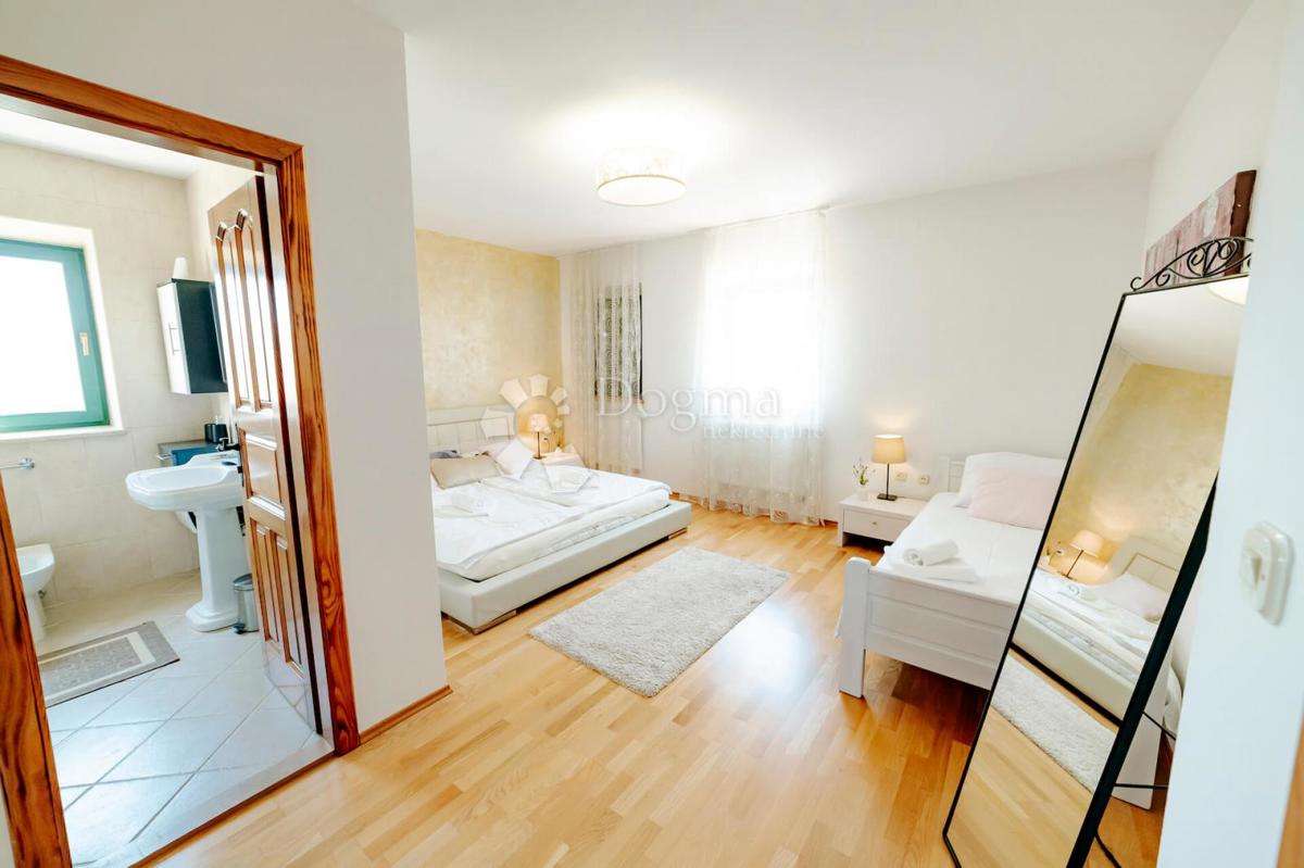 Casa Višnjan, 200m2