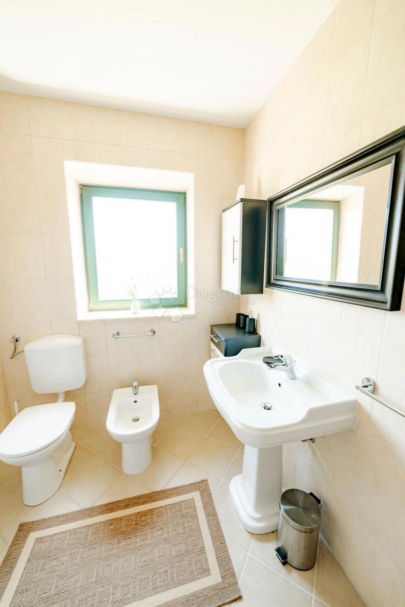 Casa Višnjan, 200m2