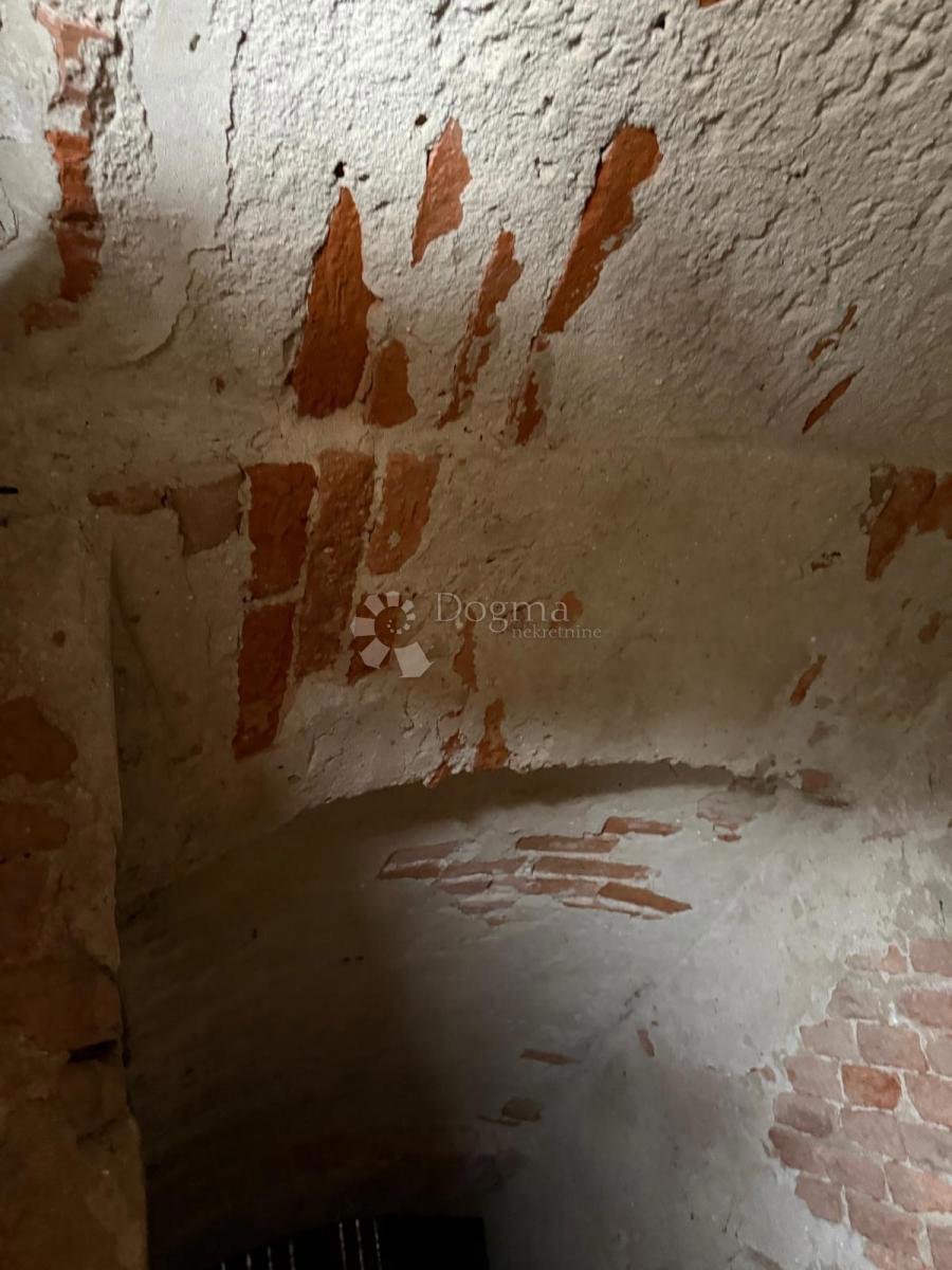 Edificio Centar, Varaždin, 981m2