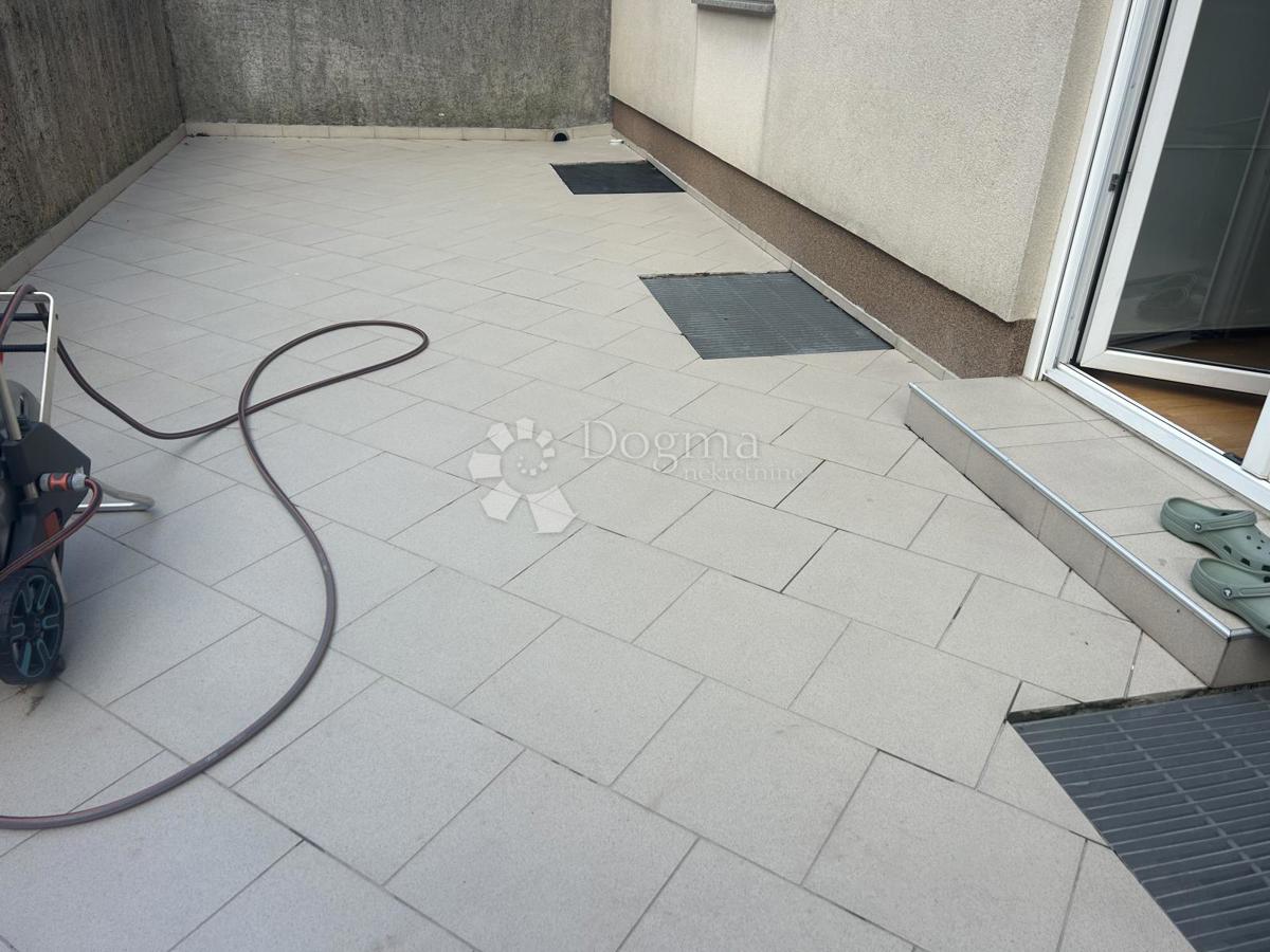 Allogio Draga, Rijeka, 82,13m2