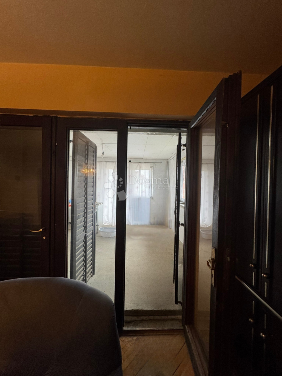 Casa Hrgovljani, Bjelovar, 130m2