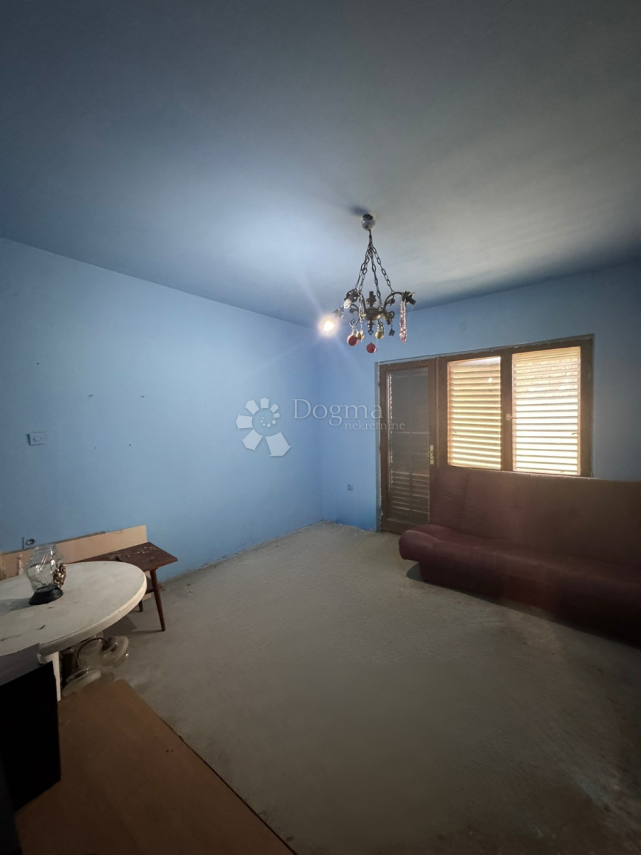 Casa Hrgovljani, Bjelovar, 130m2