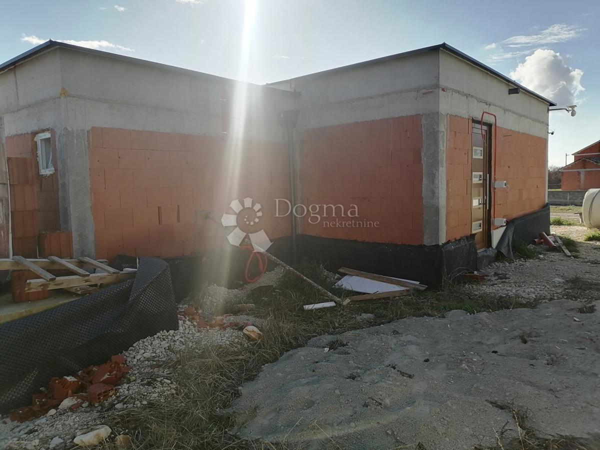 Casa Bibići, Svetvinčenat, 299m2