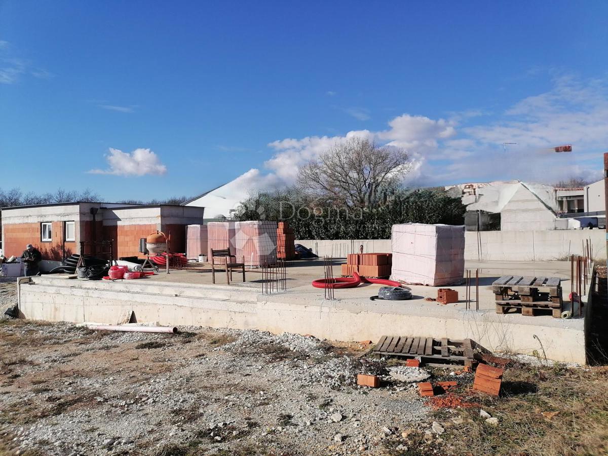 Casa Bibići, Svetvinčenat, 299m2