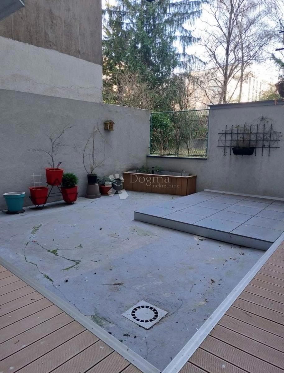 Allogio Donji grad, Donji Grad, 20m2